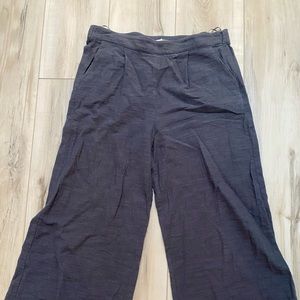 Cropped flowy pants